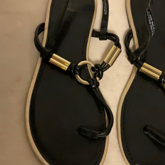 Montego Bay Club Black and Gold Sandals with T-Strap Design - Picture 2 of 5